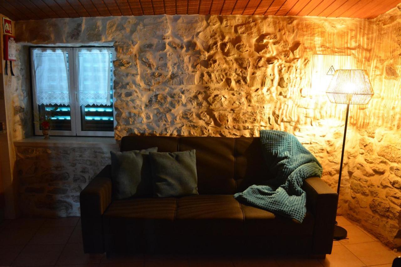 Villa Casa Da Pedra à Ancião Extérieur photo
